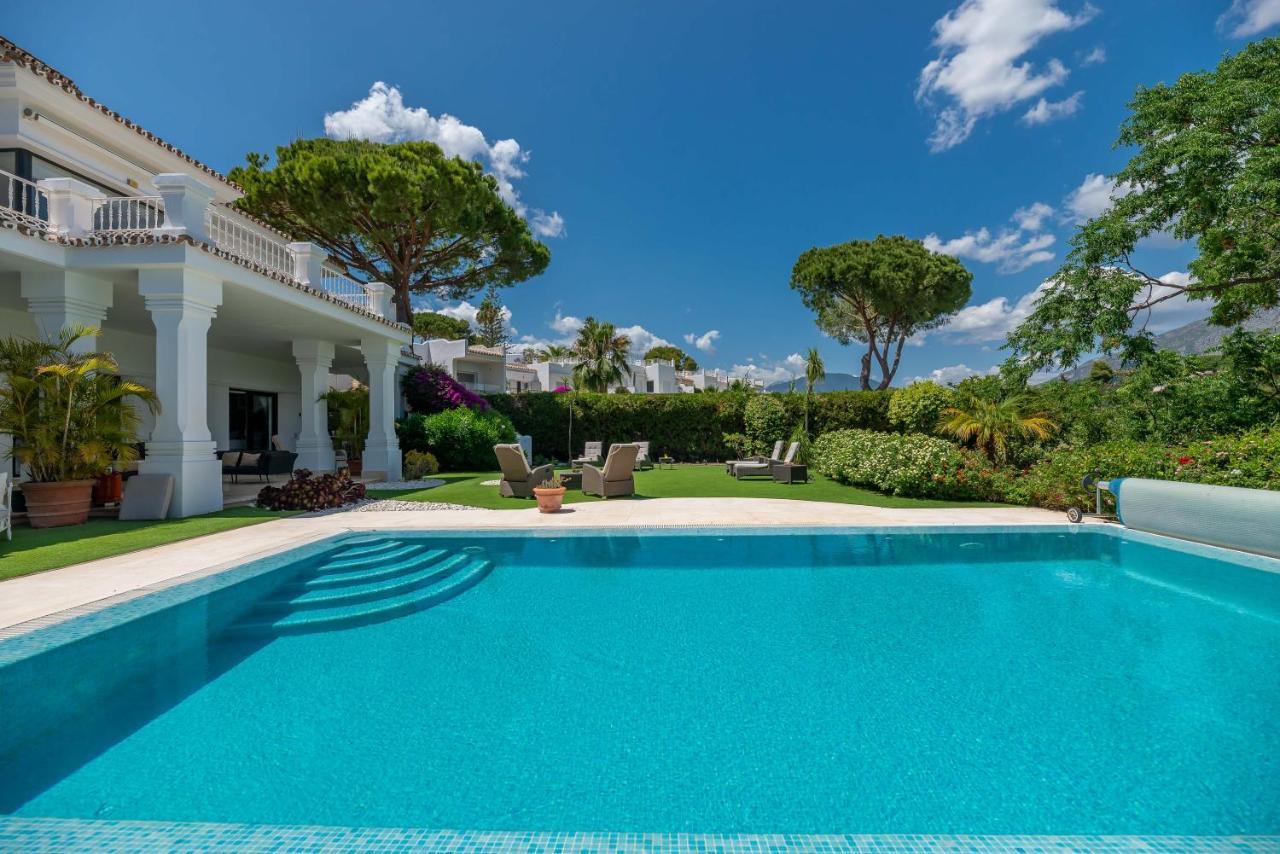 Apartamento Luxurious 7 Bdrm Frontline Golf - Aloha Gardens