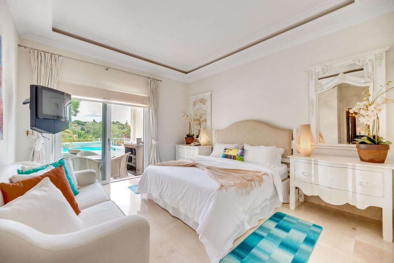 Luxurious 7 Bdrm Frontline Golf - Aloha Gardens Apartamento